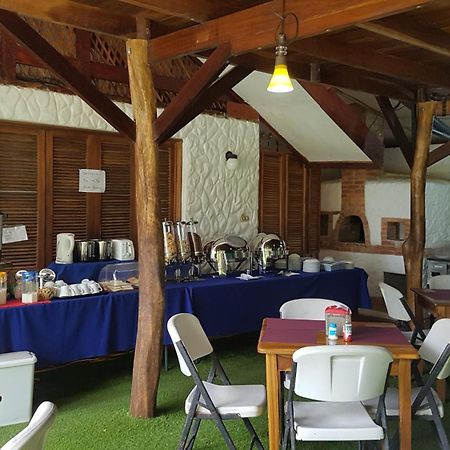 Hotel Bugabutik Puerto Viejo de Talamanca Екстериор снимка